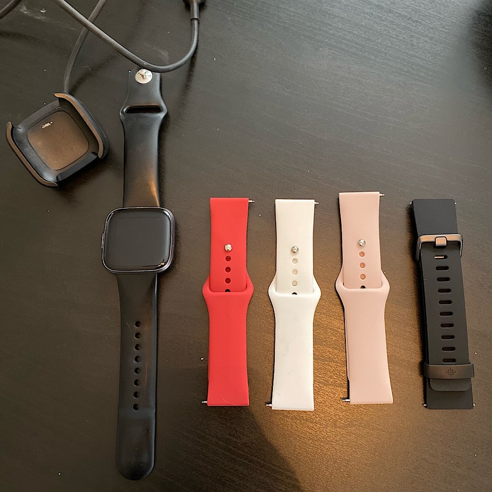 Fitbit Versa 2 Mint Condition